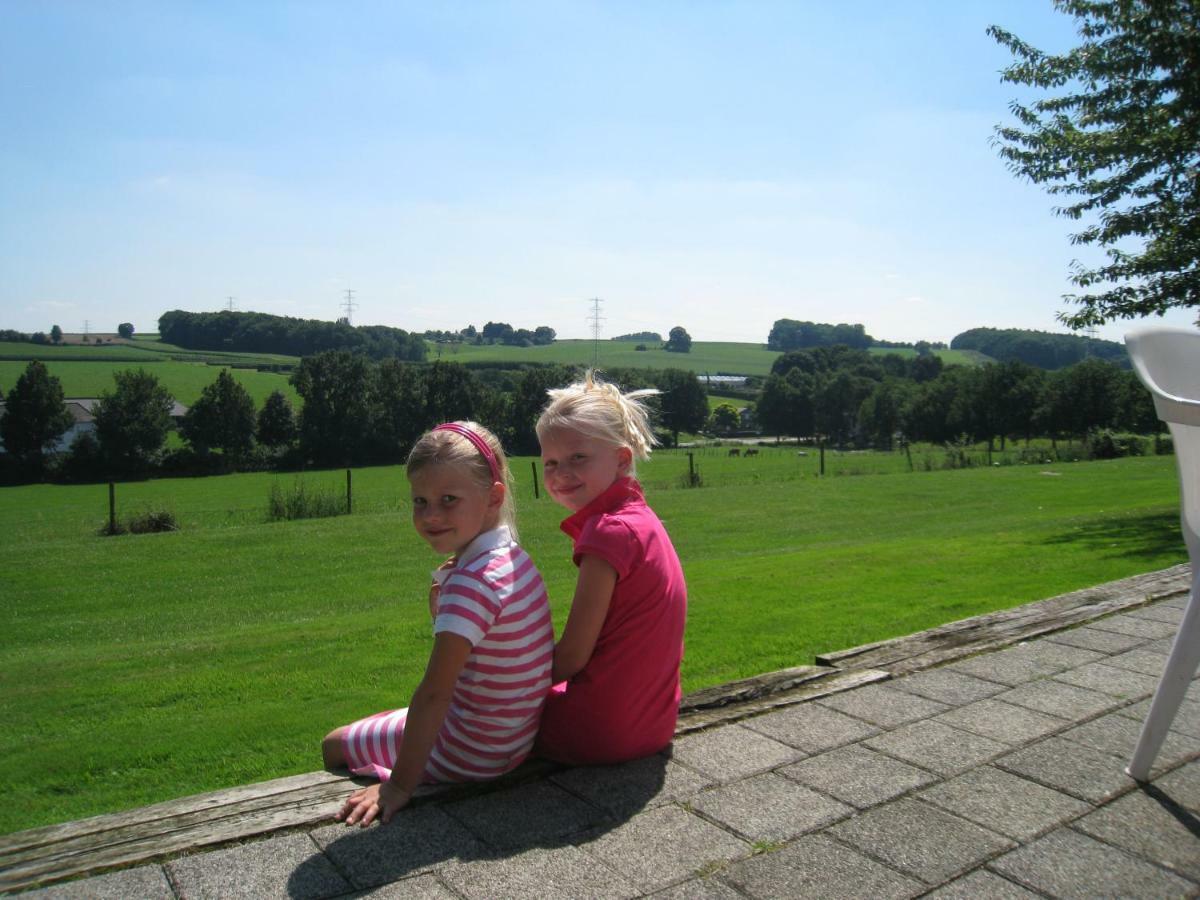 Domein Hellebeuk Met Uitzicht! Valkenburg/Klimmen Exterior photo